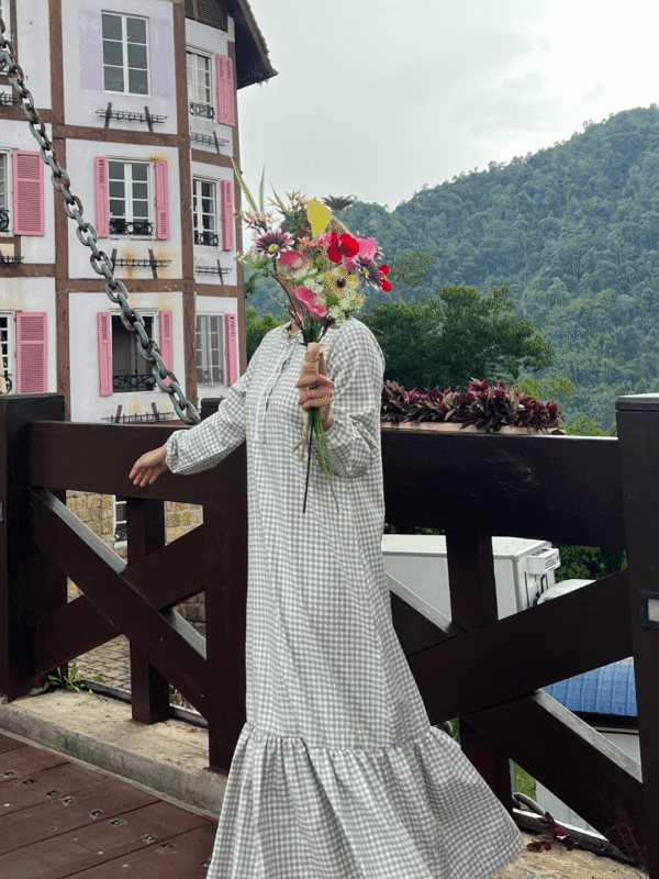 Esha Dress