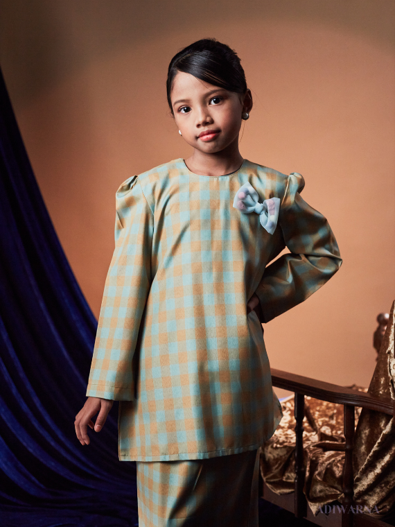 Kurung Nirmala Kids