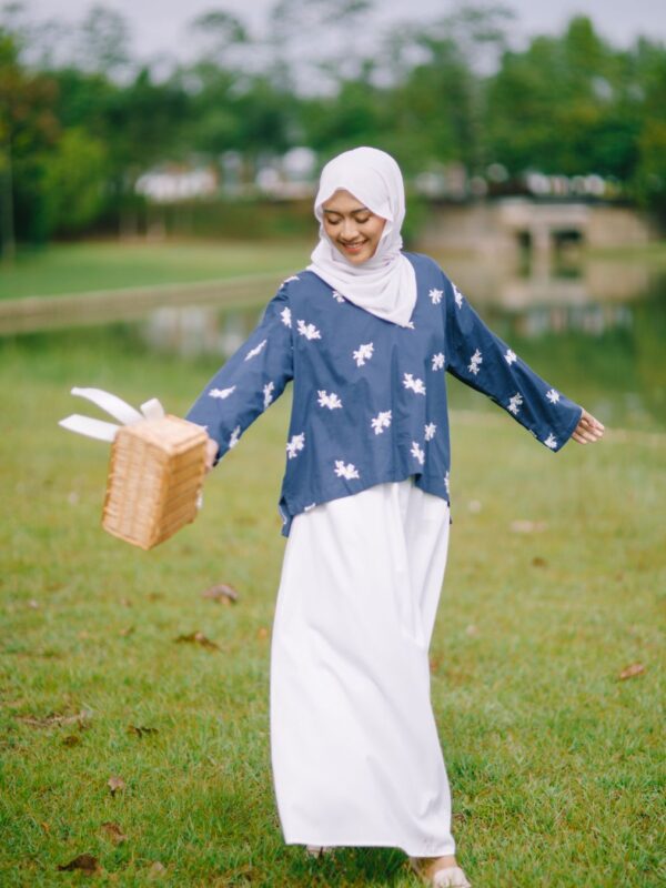 Elora Top - Navy